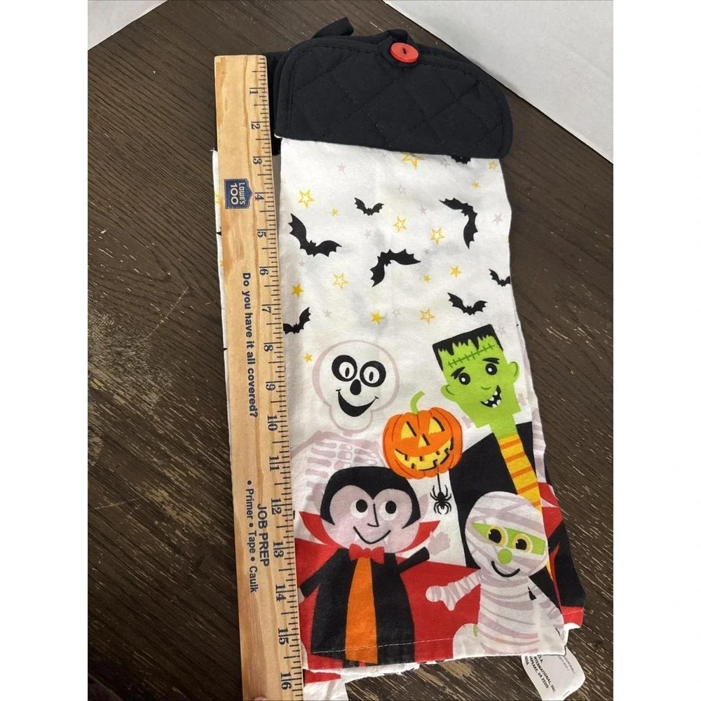 Halloween Monster Hanging Kitchen Towel Set Frankenstein Dracula Mummy 2pc